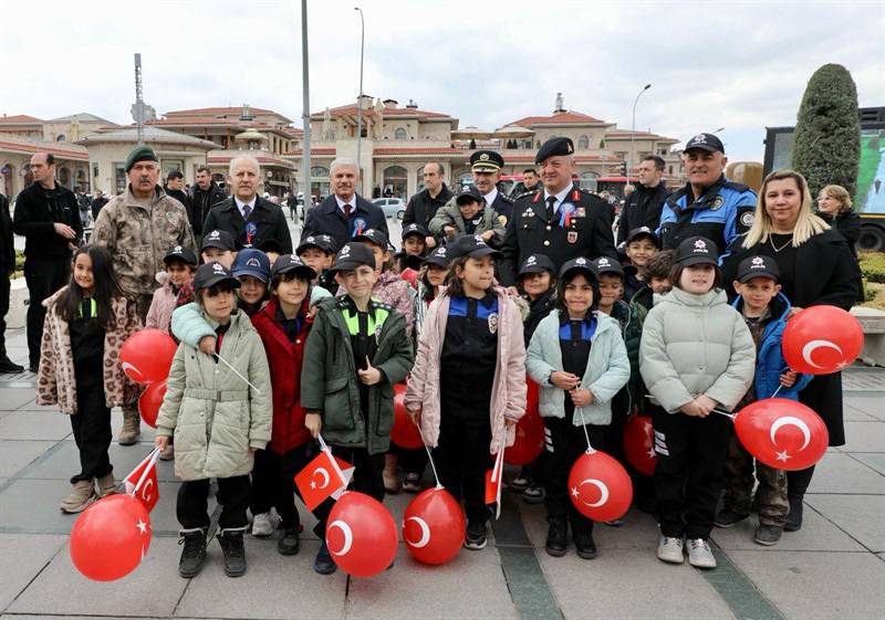Türk Polis Teşkilatına Konya’da muhteşem kutlama 17